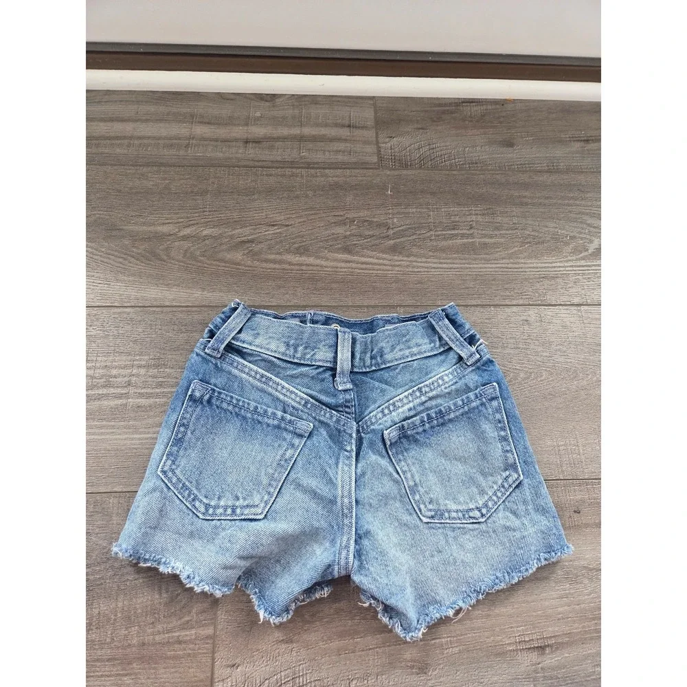 Old navy girls shorts size 6‎